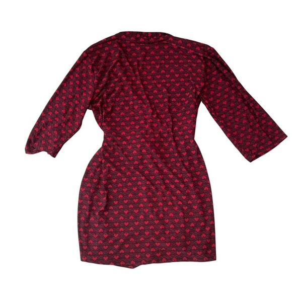 Rene Rofe Red and Black Heart Pattern Silky Robe - Large - Picture 2 of 4
